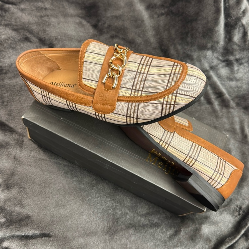 Meijiana loafers men’s 8 brown plaid print never worn
